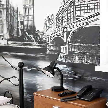 利欧旅舍 波兹南