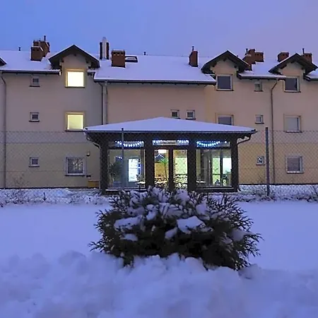 Leo Hostel *
